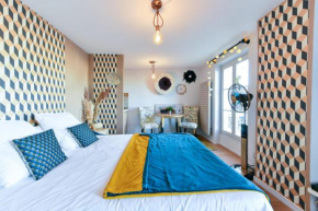 L'ILLUSIONISTE studio de charme dans le Suquet, près des plages et Palais